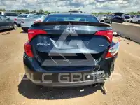 2018 Toyota COROLLA фото