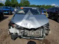 2018 Toyota COROLLA фото