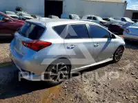 2018 Toyota COROLLA фото