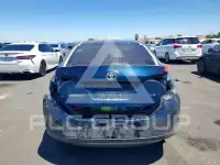 2018 Toyota COROLLA фото