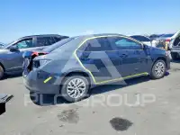 2018 Toyota COROLLA фото