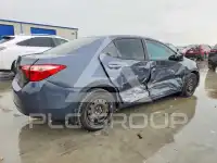 2018 Toyota COROLLA фото