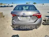 2018 Toyota COROLLA фото