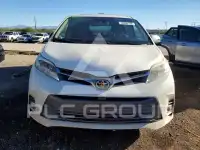 2018 Toyota SIENNA photo