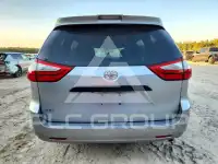 2018 Toyota SIENNA photo