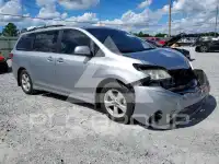 2018 Toyota SIENNA фото