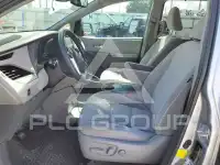 2018 Toyota SIENNA фото