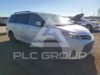 2018 Toyota SIENNA photo