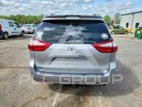 2018 Toyota SIENNA фото