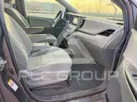 2018 Toyota SIENNA photo