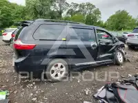 2018 Toyota SIENNA фото