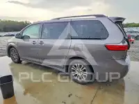 2018 Toyota SIENNA photo