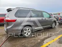 2018 Toyota SIENNA фото
