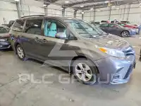 2018 Toyota SIENNA фото
