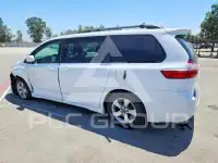 2018 Toyota SIENNA фото