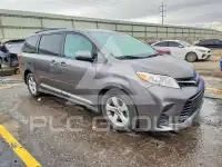 2018 Toyota SIENNA фото