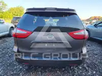2018 Toyota SIENNA фото
