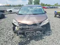 2018 Toyota SIENNA фото