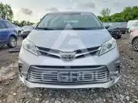 2018 Toyota SIENNA фото