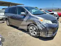 2018 Toyota SIENNA фото