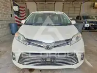 2018 Toyota SIENNA фото