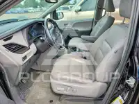 2018 Toyota SIENNA фото