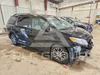 2018 Toyota SIENNA фото