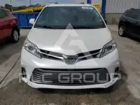 2018 Toyota SIENNA фото