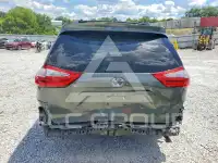 2018 Toyota SIENNA фото