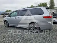 2018 Toyota SIENNA photo