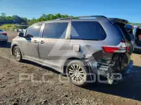 2018 Toyota SIENNA фото