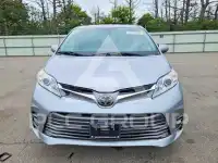 2018 Toyota SIENNA photo