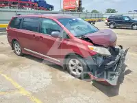 2018 Toyota SIENNA photo