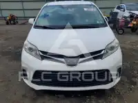 2018 Toyota SIENNA фото