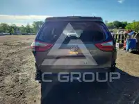 2018 Toyota SIENNA фото