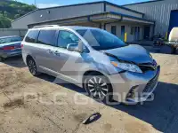 2018 Toyota SIENNA фото