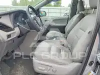 2018 Toyota SIENNA photo