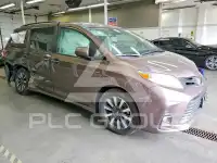 2018 Toyota SIENNA photo
