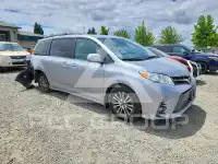 2018 Toyota SIENNA photo