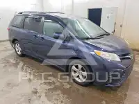2018 Toyota SIENNA фото
