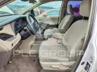2018 Toyota SIENNA фото
