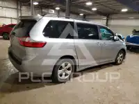 2018 Toyota SIENNA фото
