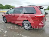 2018 Toyota SIENNA фото