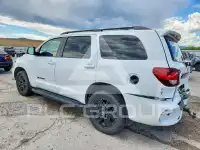 2018 Toyota SEQUOIA фото