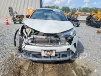 2018 Toyota C-HR photo