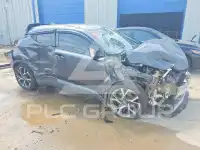 2018 Toyota C-HR фото