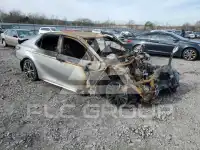 2018 Toyota CAMRY фото