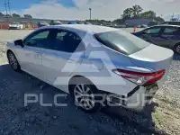 2018 Toyota CAMRY фото