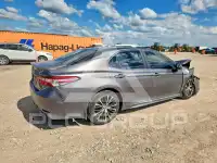 2018 Toyota CAMRY фото