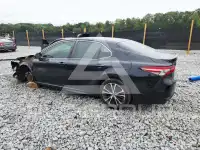 2018 Toyota CAMRY фото